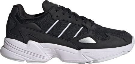 Кроссовки