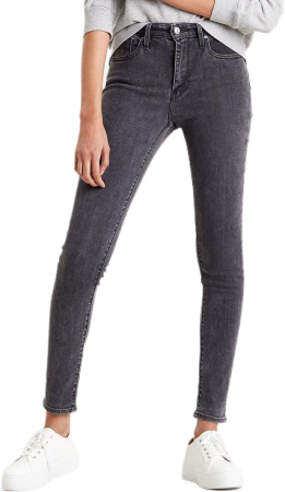 Спортивная одежда