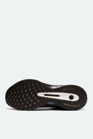 Кроссовки