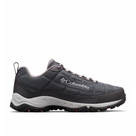 Кроссовки